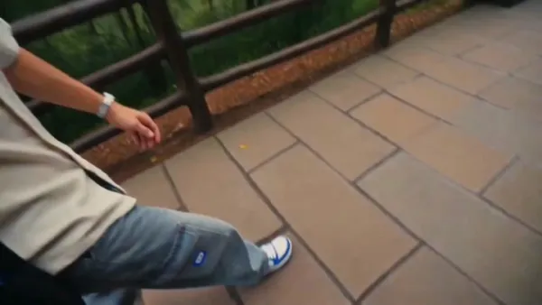 張家界山間健行旅行Vlog的電影氛圍畫面